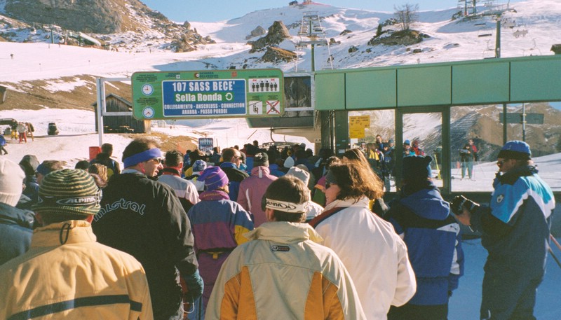 124b_203-1_M031.jpg