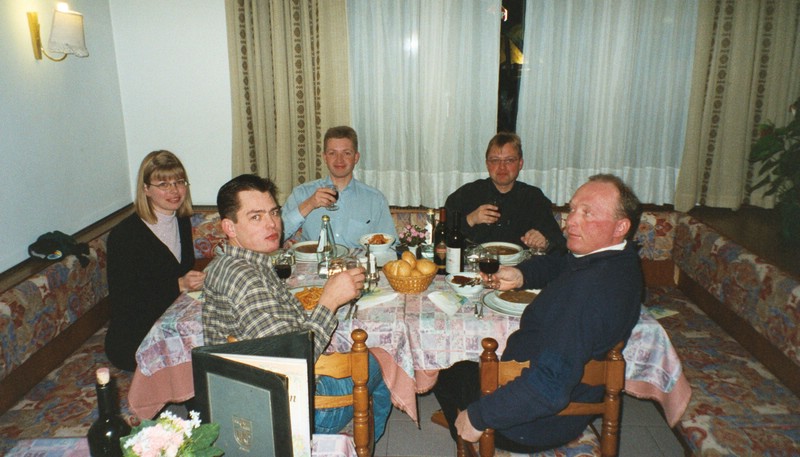 124c_202-1_M012.jpg