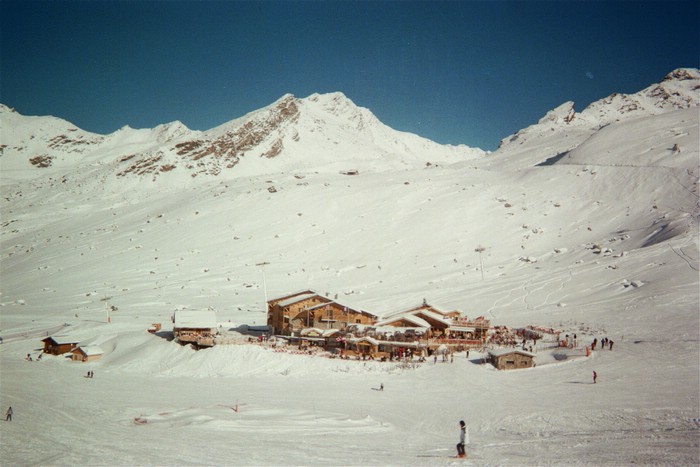 B01 (1).jpg